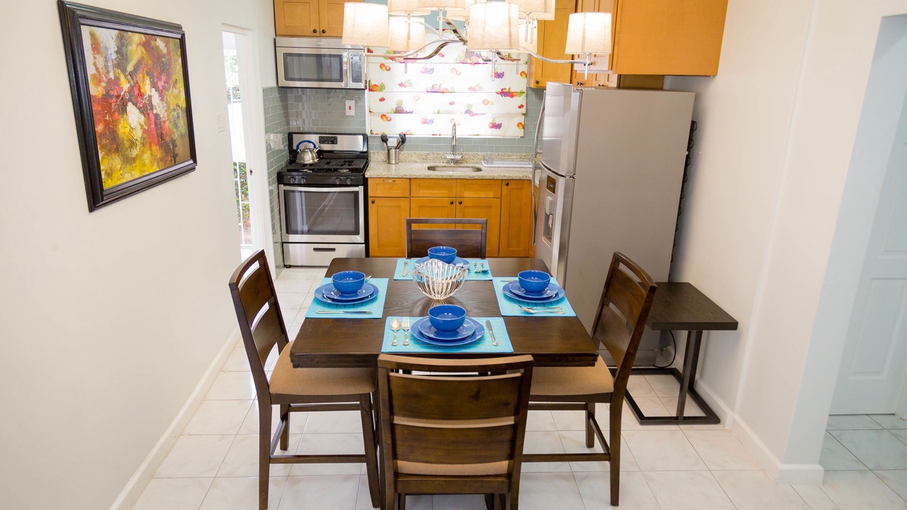Photo of Bedroom in Molynes Gardens