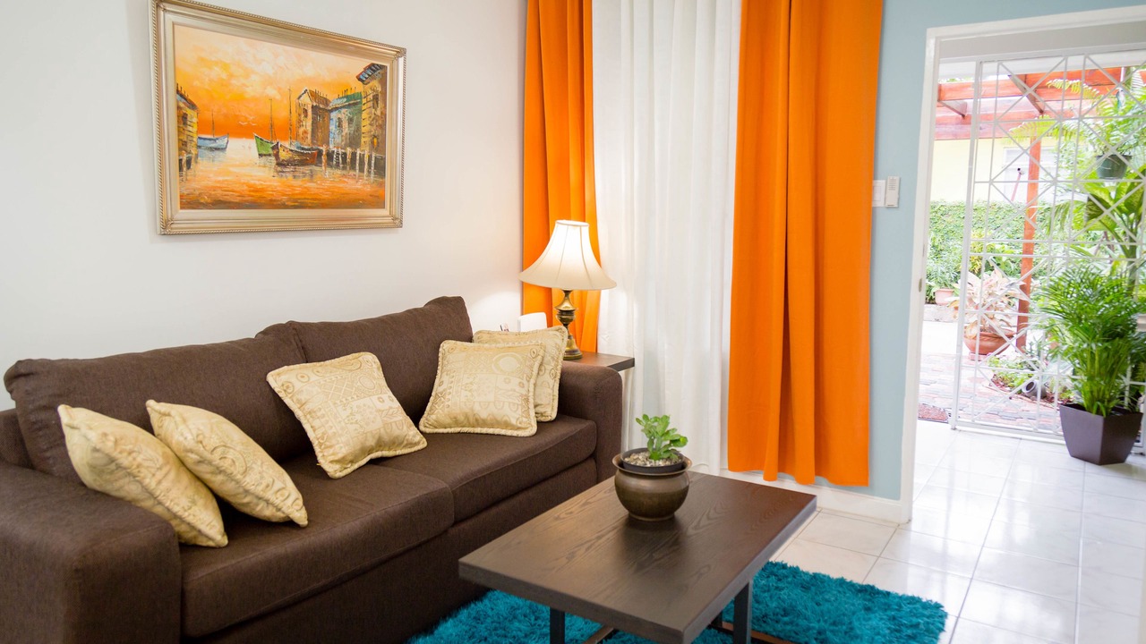 Photo of Bedroom in Molynes Gardens