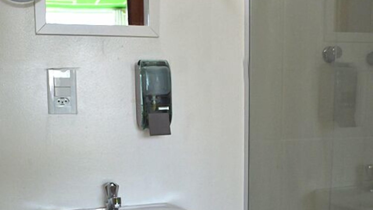 Photo of Bathroom in Maracana