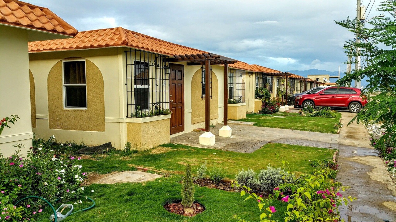 Photo of Outdoor in Portmore
