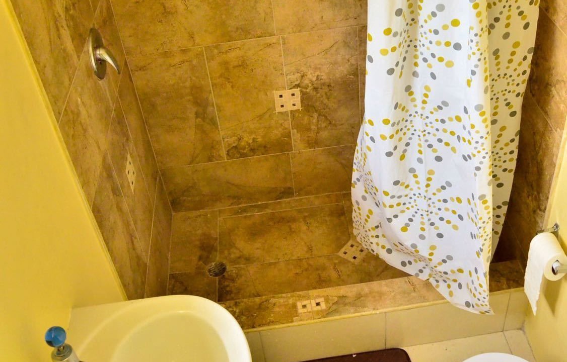 Photo of Bathroom in Molynes Gardens