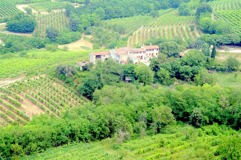 Photo of Others in Valnogaredo