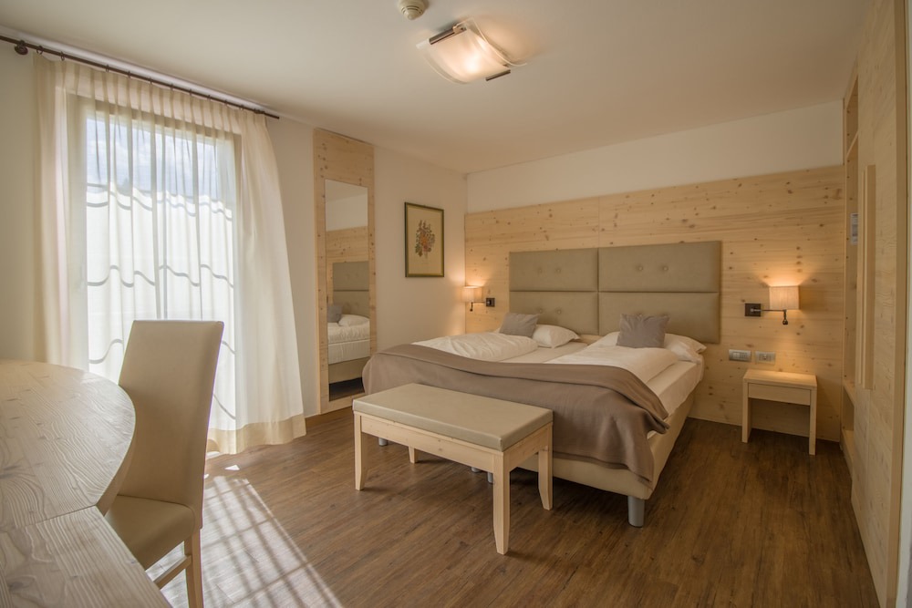 Photo of Bedroom in Pocol