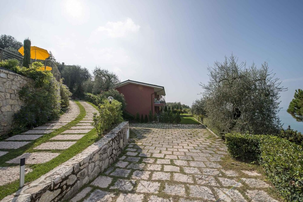 Photo of Outdoor in Frader