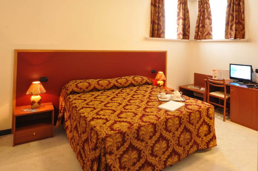 Photo of Bedroom in Nogarole Rocca