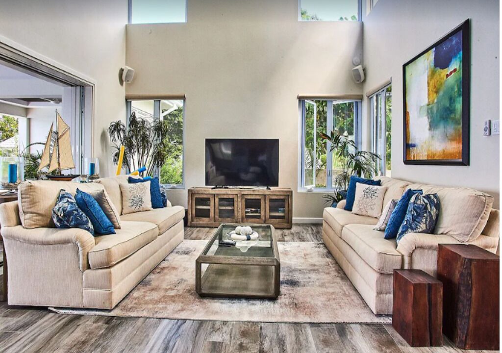 Photo of Livingroom in Runaway Bay