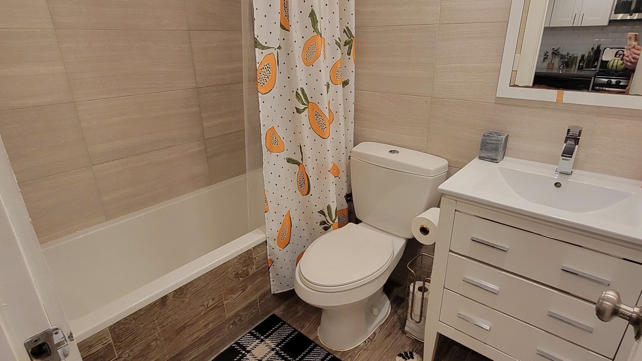 Photo of Bathroom in Ocean Hill