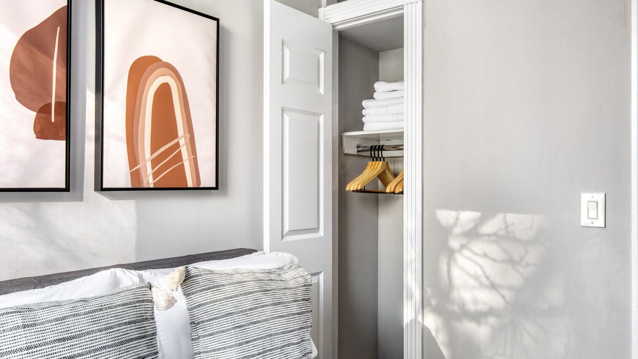 Photo of Bedroom in Tudor City