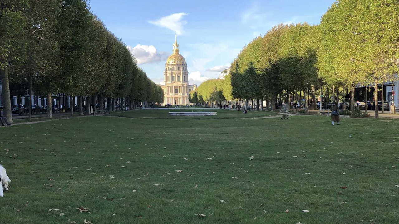 Photo of Outdoor in Quartier de l'Ecole-Militaire