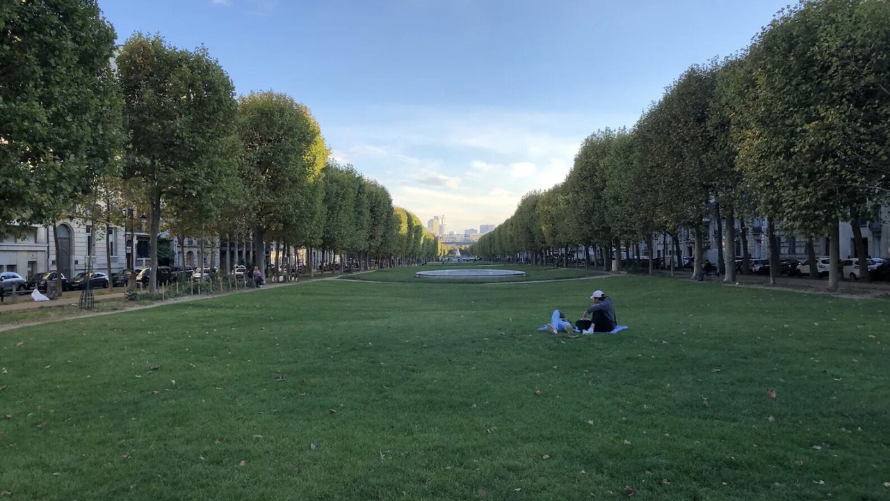 Photo of Outdoor in Quartier de l'Ecole-Militaire