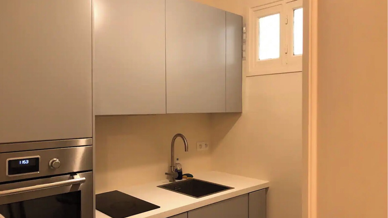 Photo of Kitchen in Quartier de l'Ecole-Militaire