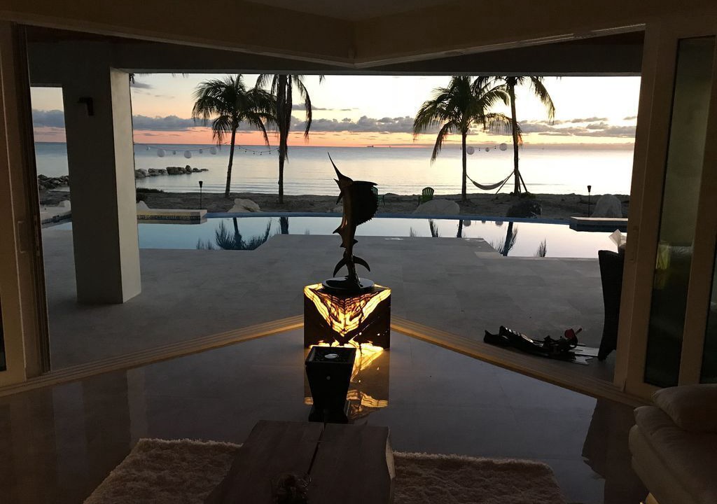 Photo of Bedroom in Bahamas Terrace