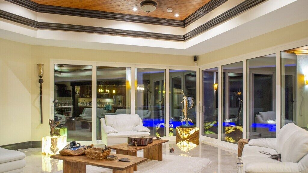 Photo of Others in Bahamas Terrace