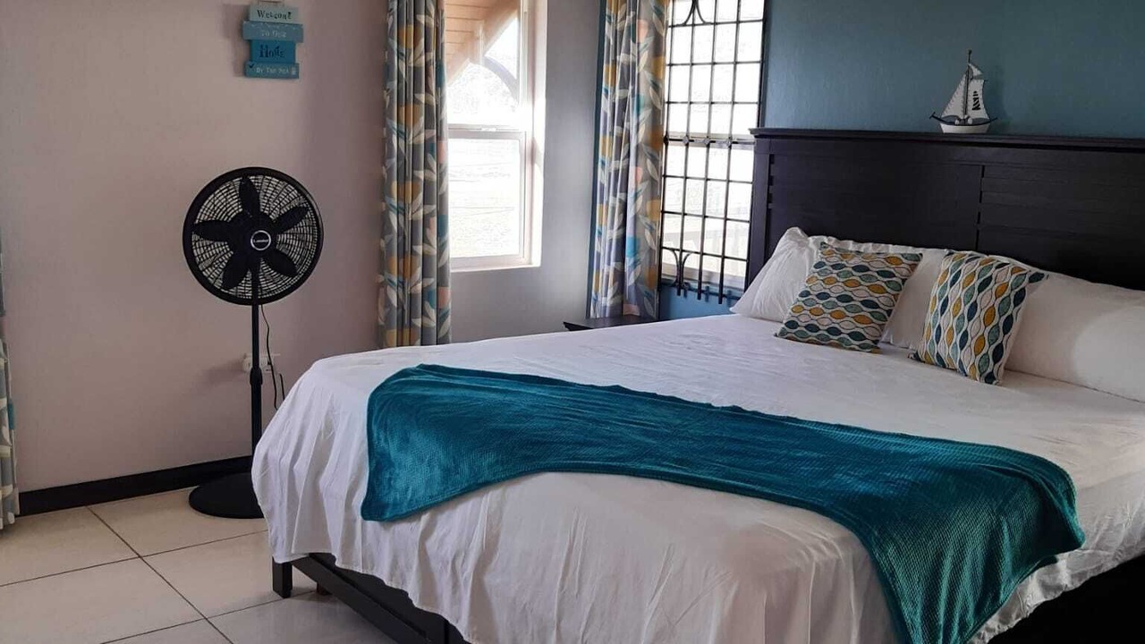 Photo of Bedroom in Portmore