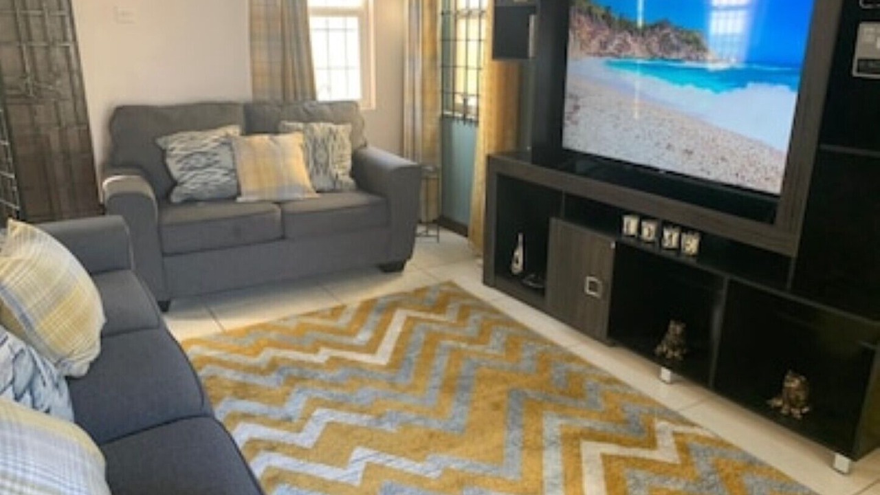 Photo of Livingroom in Portmore
