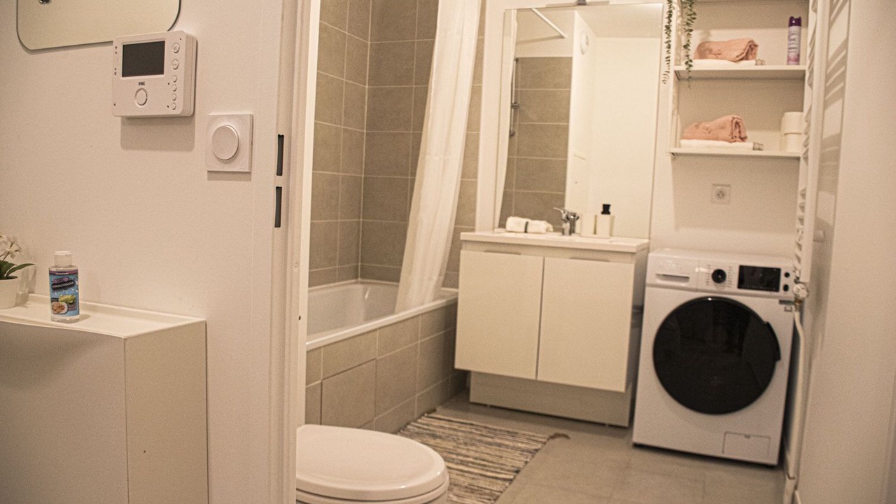 Photo of Bathroom in Gagny