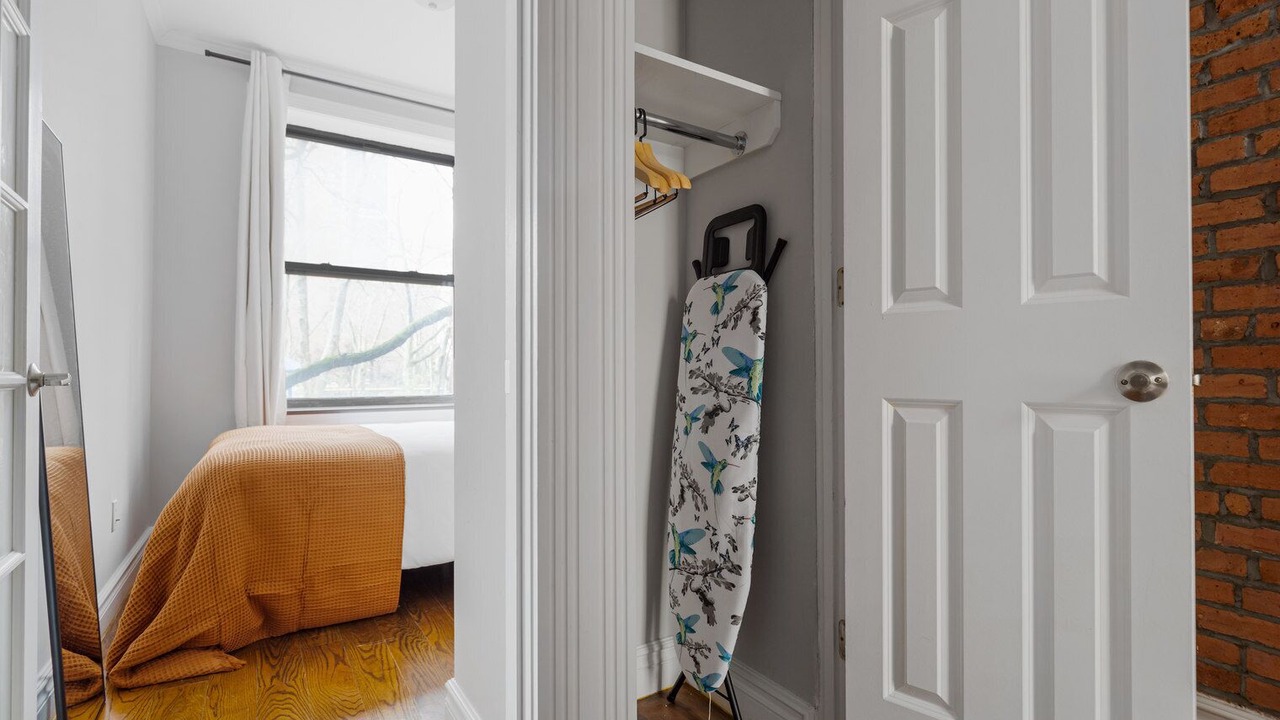 Photo of Bedroom in Tudor City