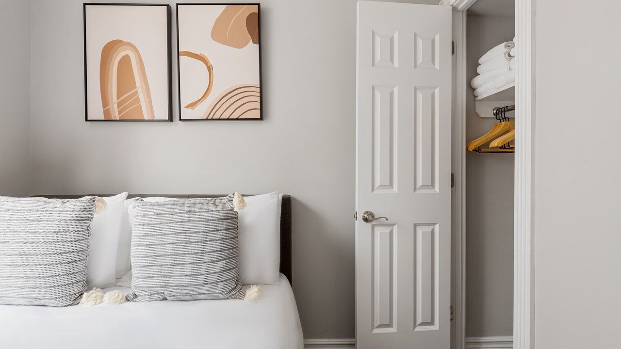 Photo of Bedroom in Tudor City