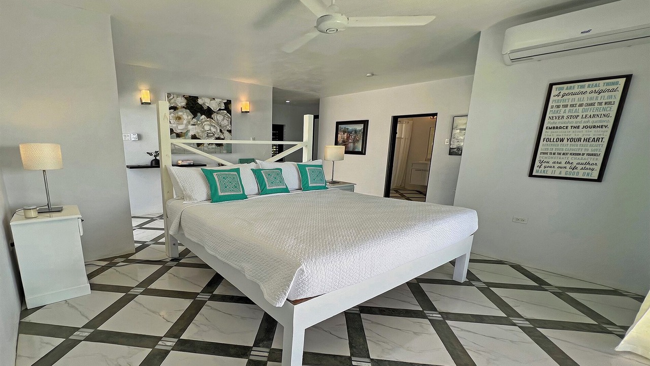 Photo of Bedroom in Treasure Beach