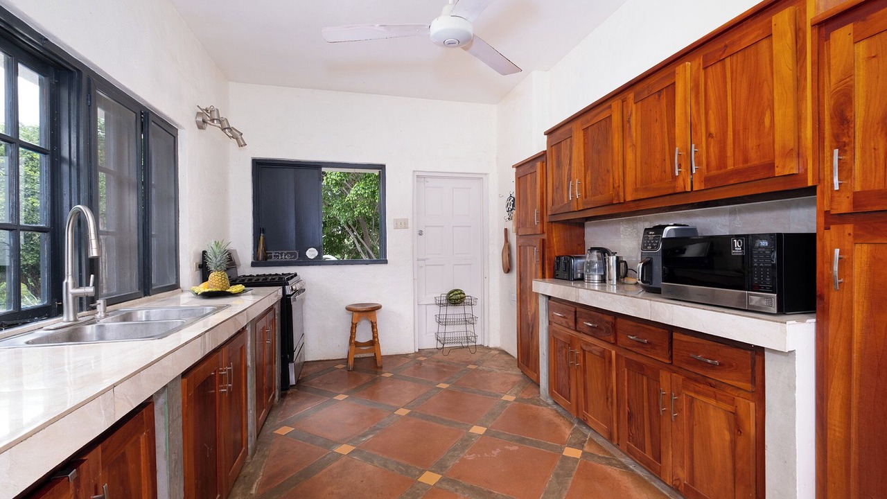Photo of Kitchen in Treasure Beach