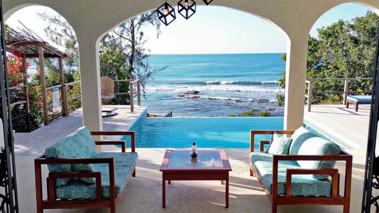 Photo of Patio Balcony in Treasure Beach