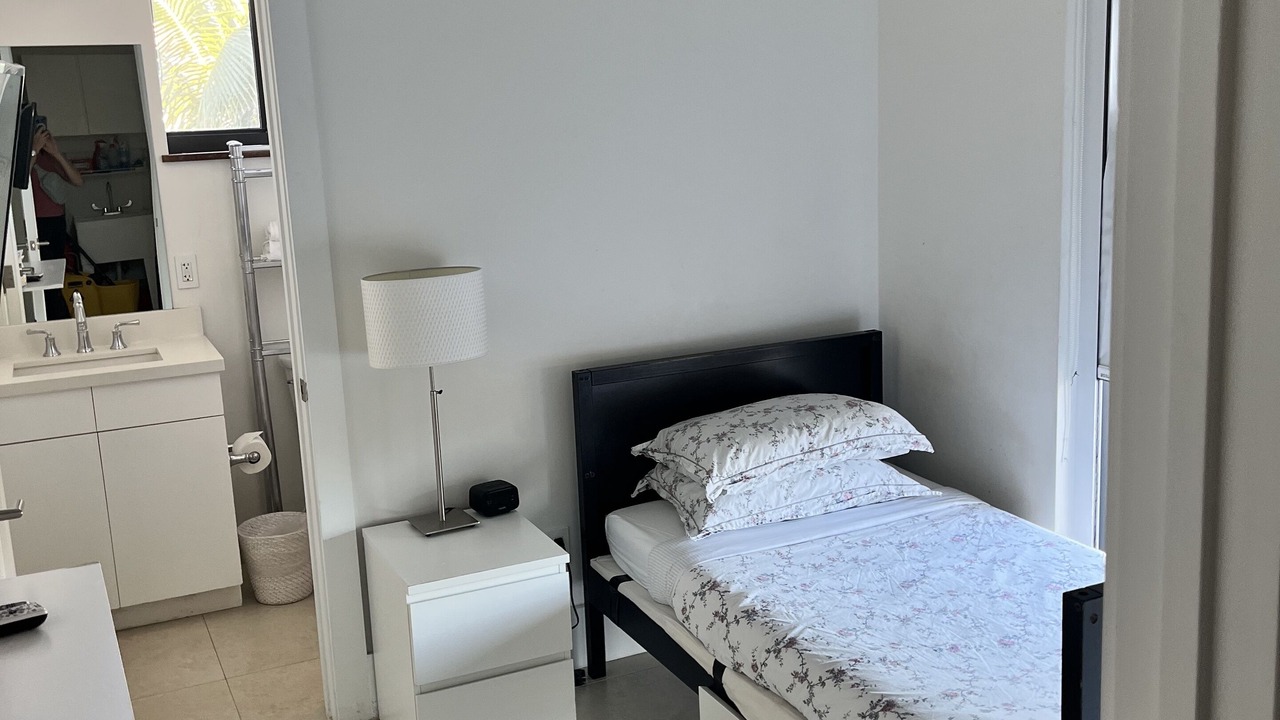 Photo of Bedroom in Alice Town