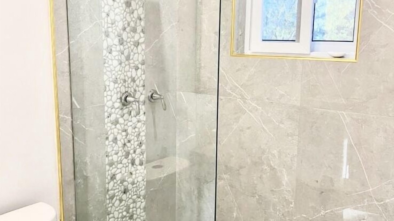 Photo of Bathroom in Jimmy Hill