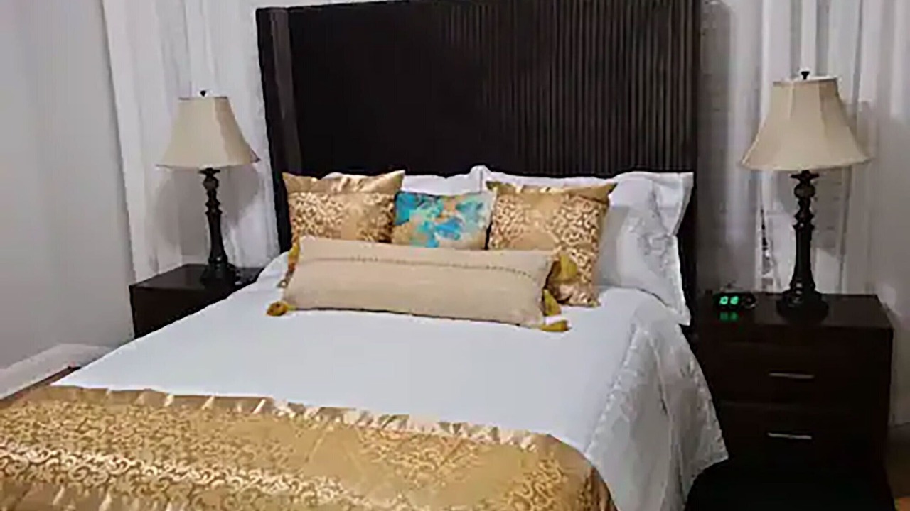 Photo of Bedroom in Marine Park