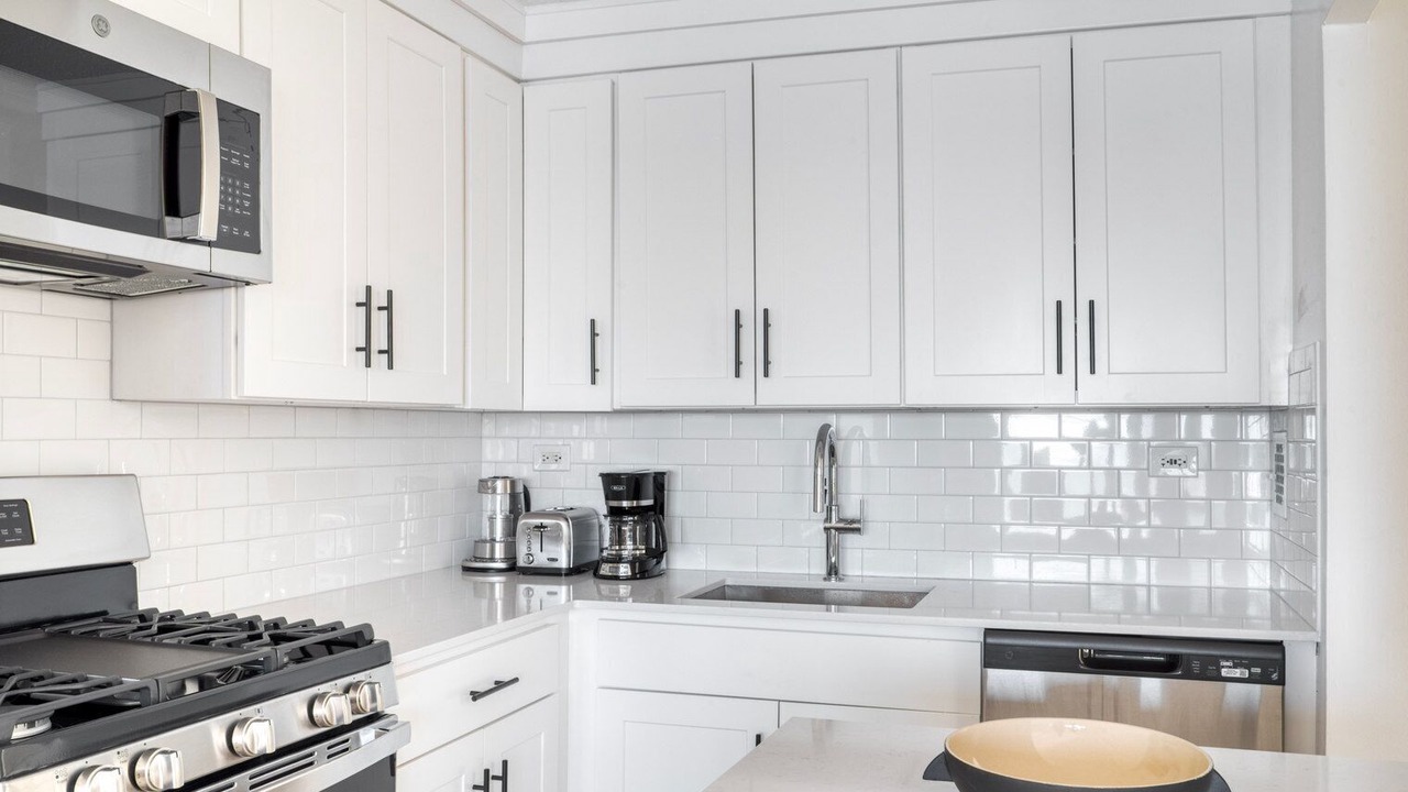 Photo of Kitchen in Peter Cooper Village