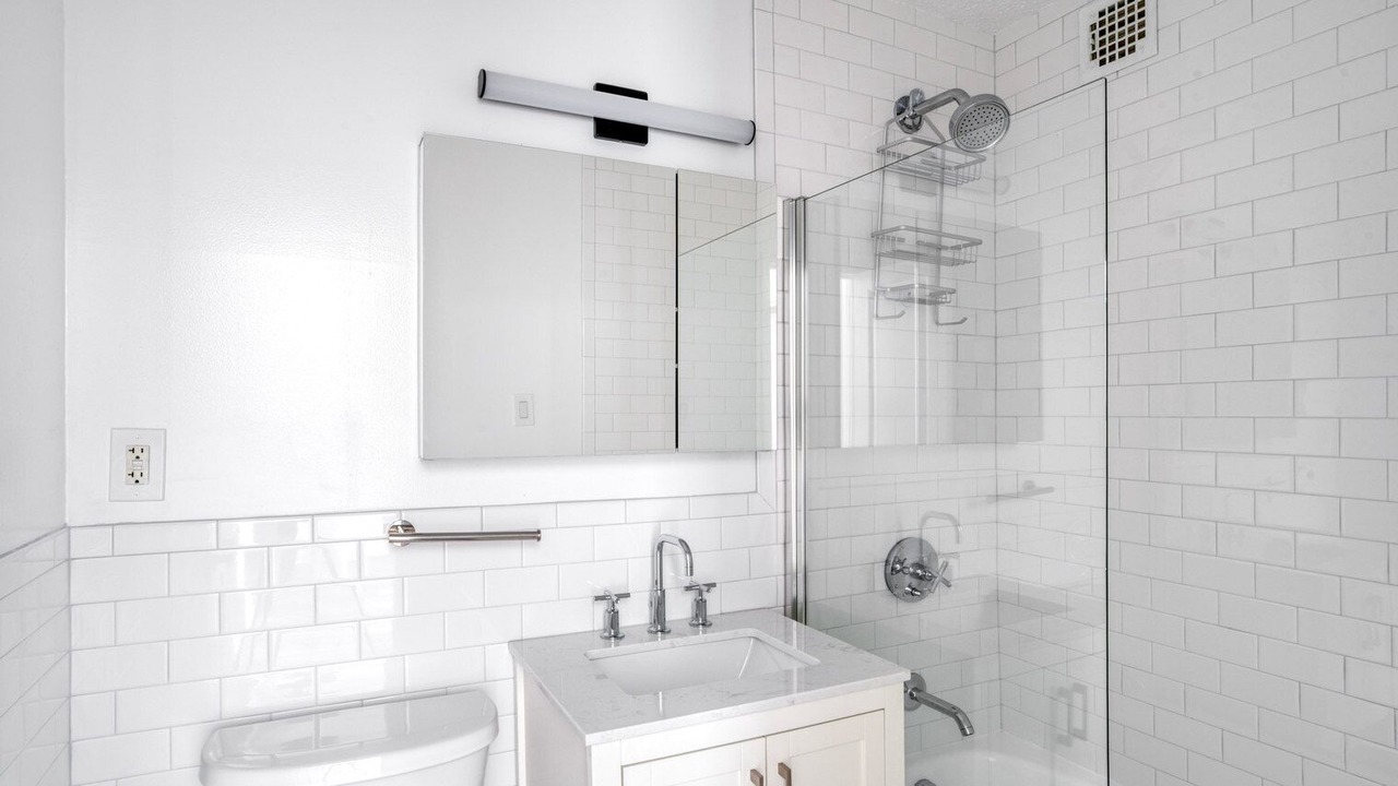 Photo of Bathroom in Peter Cooper Village