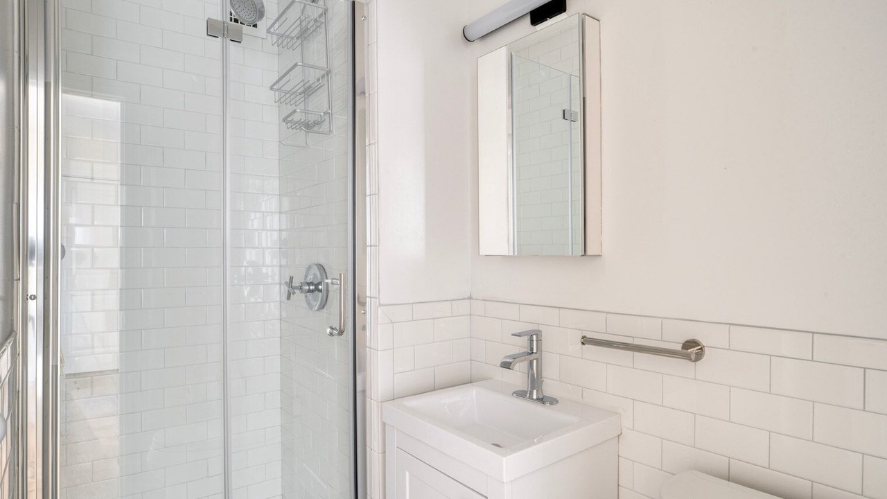 Photo of Bathroom in Peter Cooper Village