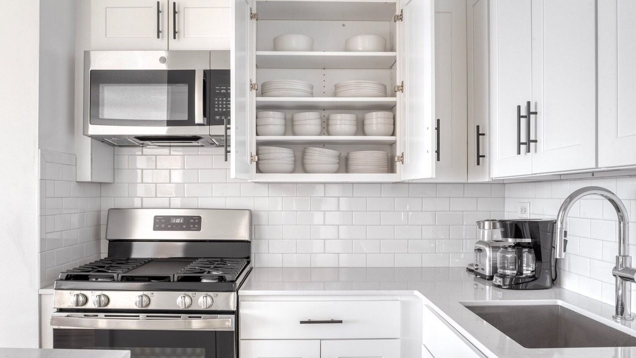 Photo of Kitchen in Peter Cooper Village