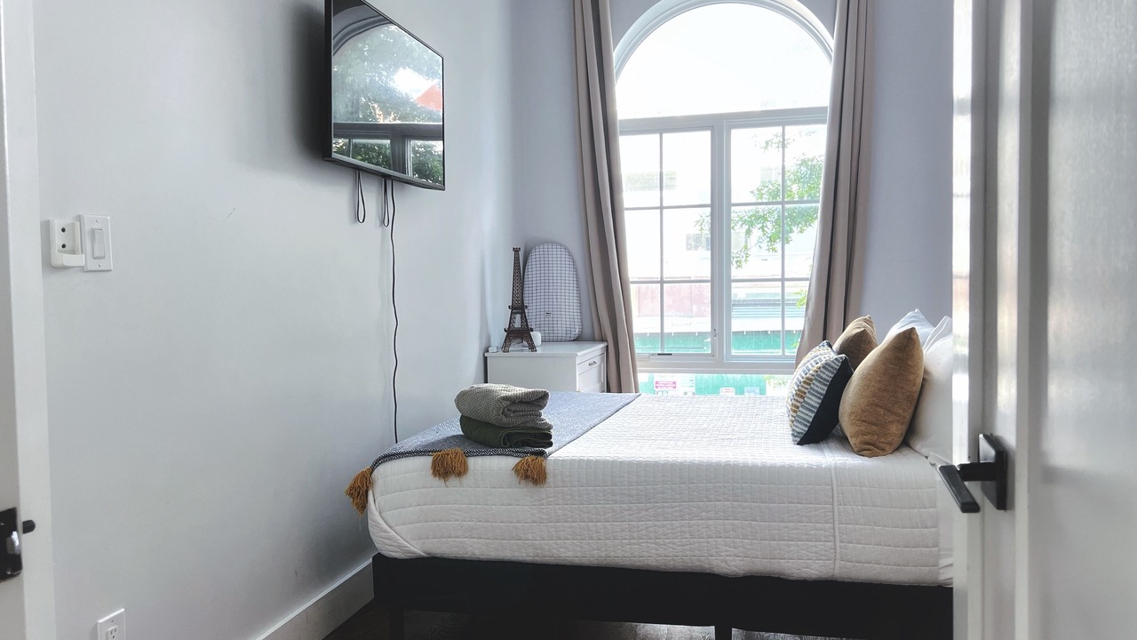 Photo of Bedroom in Greenwood