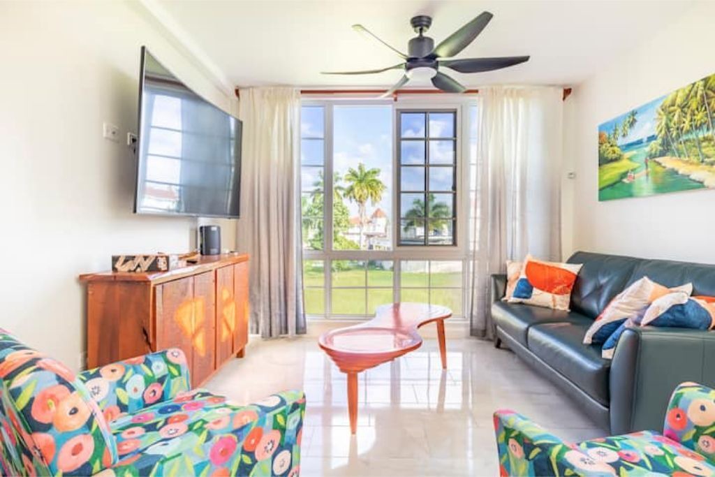 Photo of Livingroom in Montego Bay