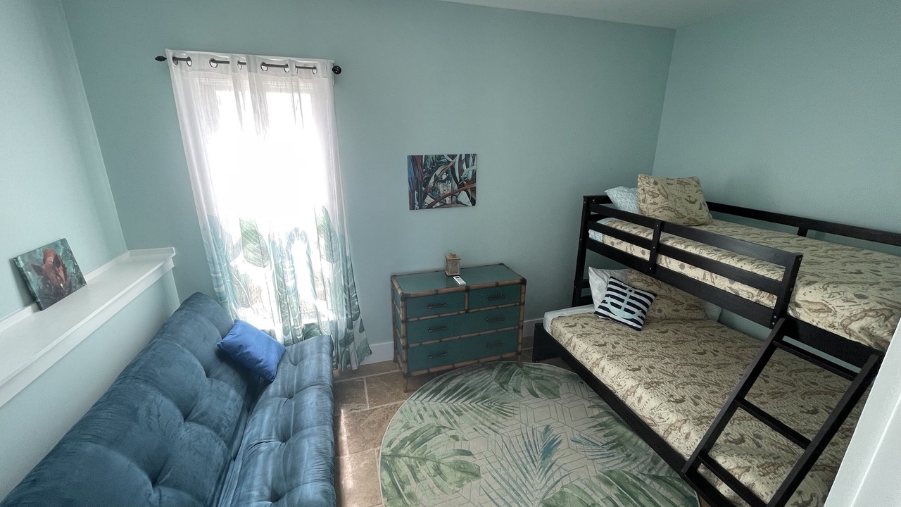 Photo of Bedroom in Hope Town