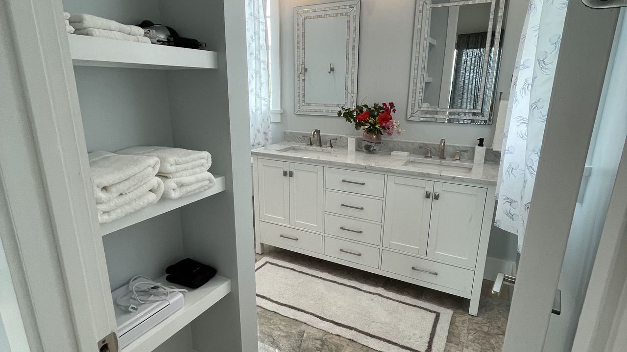 Photo of Bathroom in Hope Town
