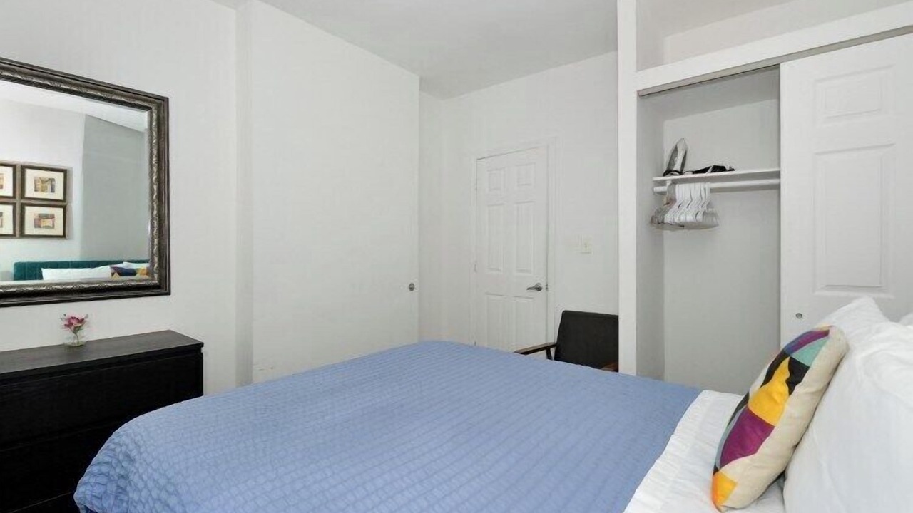 Photo of Bedroom in Sutton Place