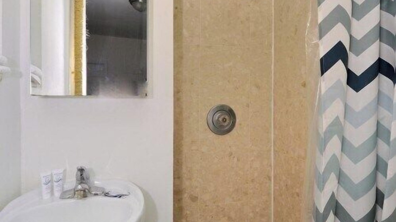 Photo of Bathroom in Sutton Place