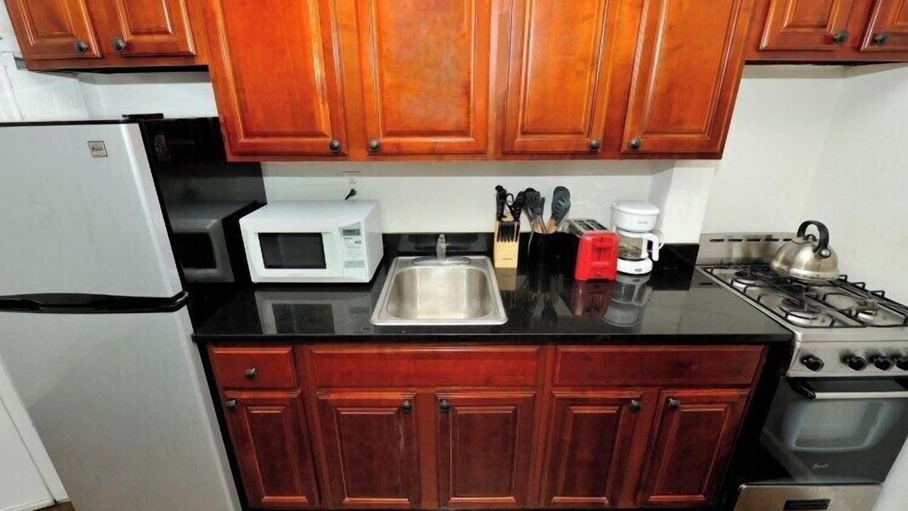Photo of Kitchen in Sutton Place