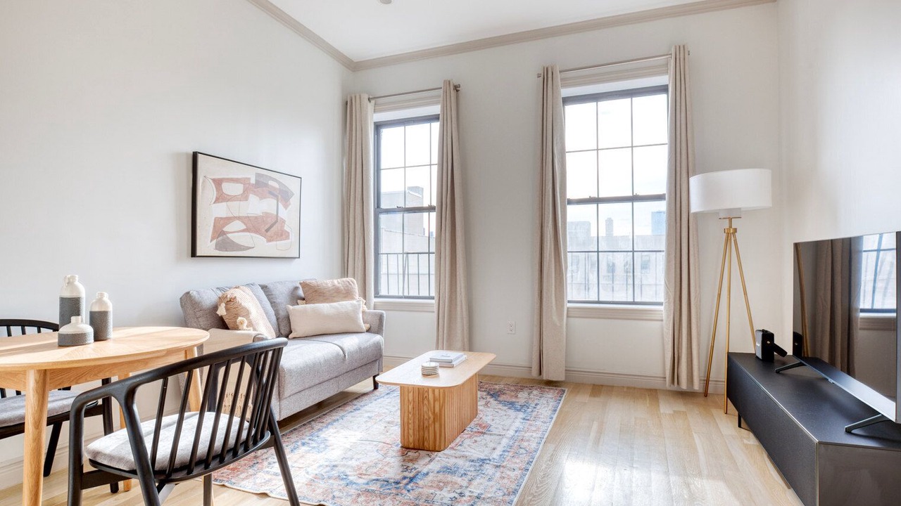 Photo of Livingroom in Alphabet City