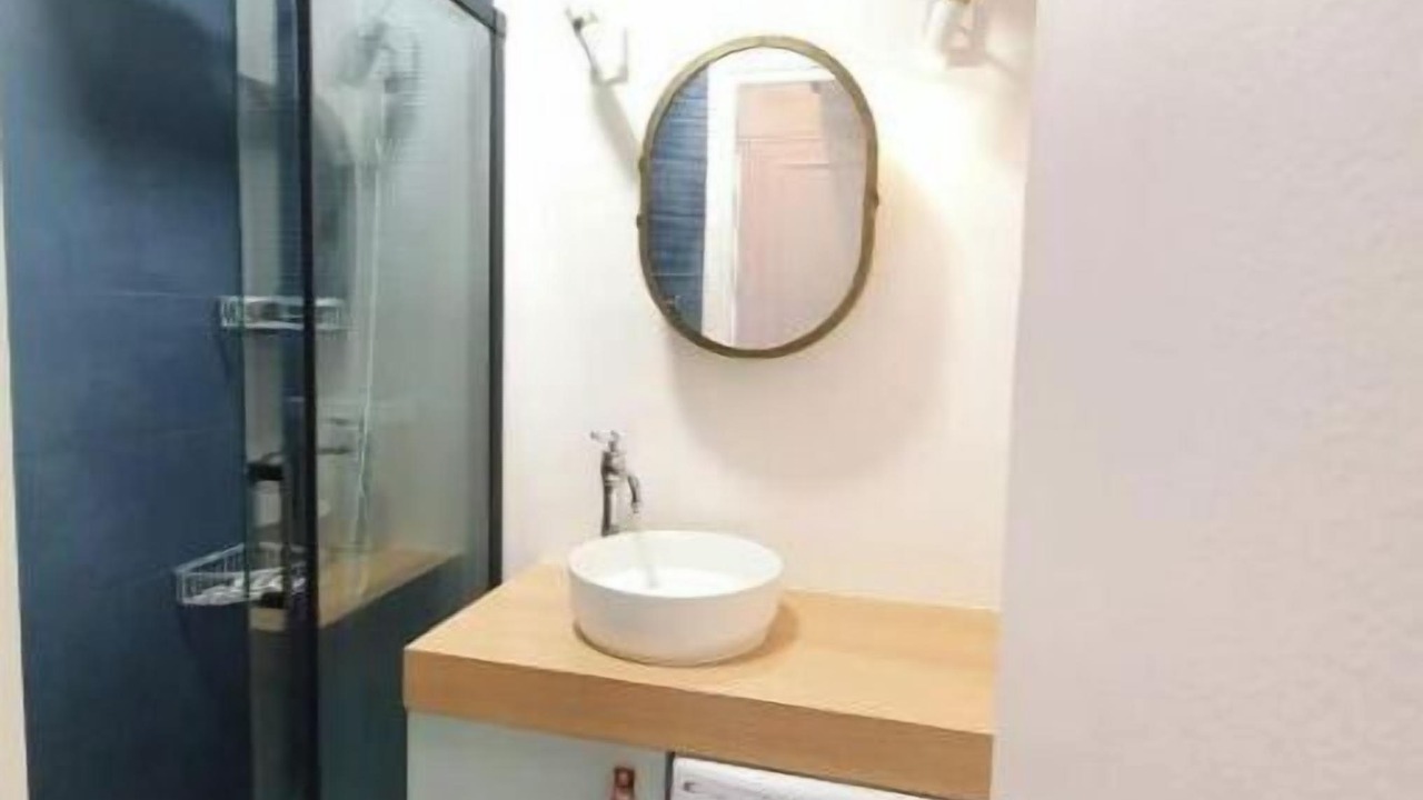 Photo of Bathroom in Quartier de la Goutte-d'Or