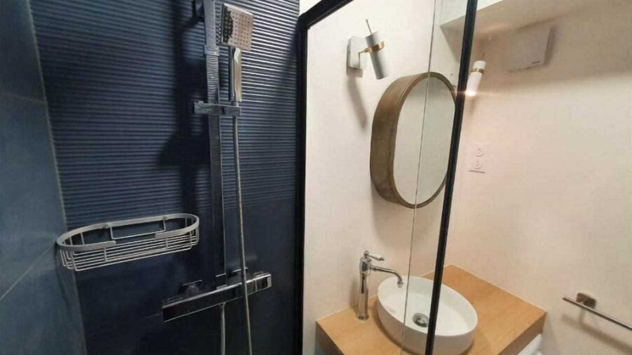 Photo of Bathroom in Quartier de la Goutte-d'Or