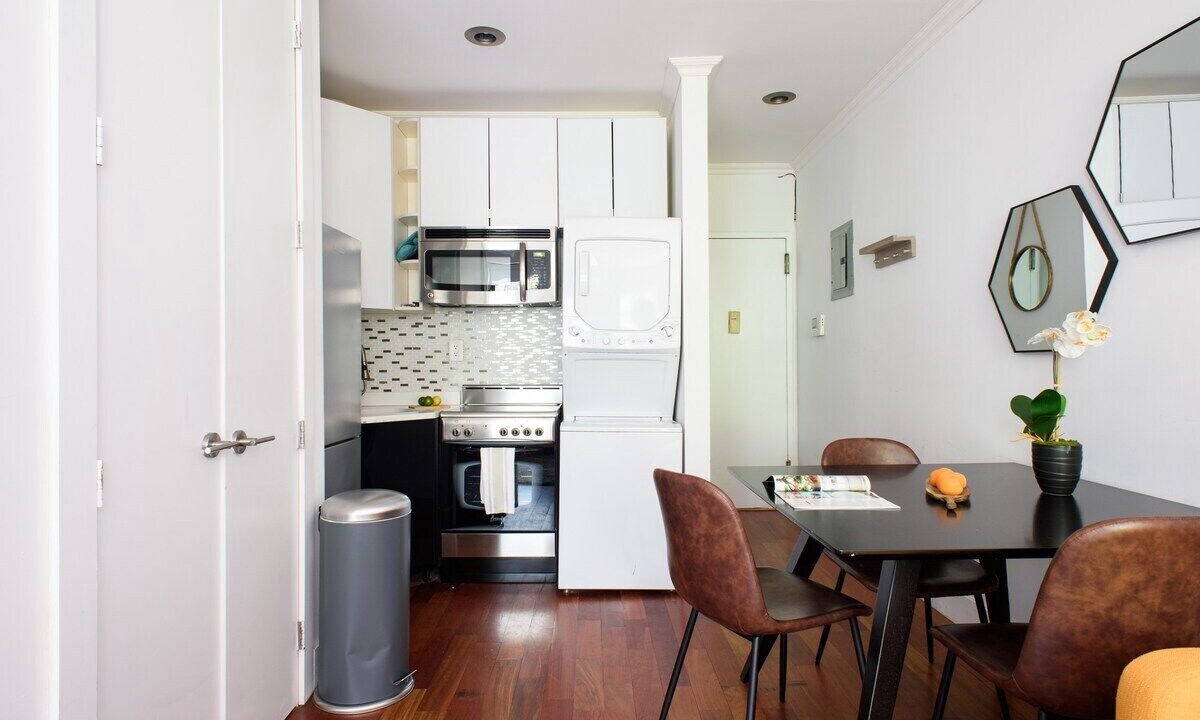 Photo of Kitchen in Peter Cooper Village