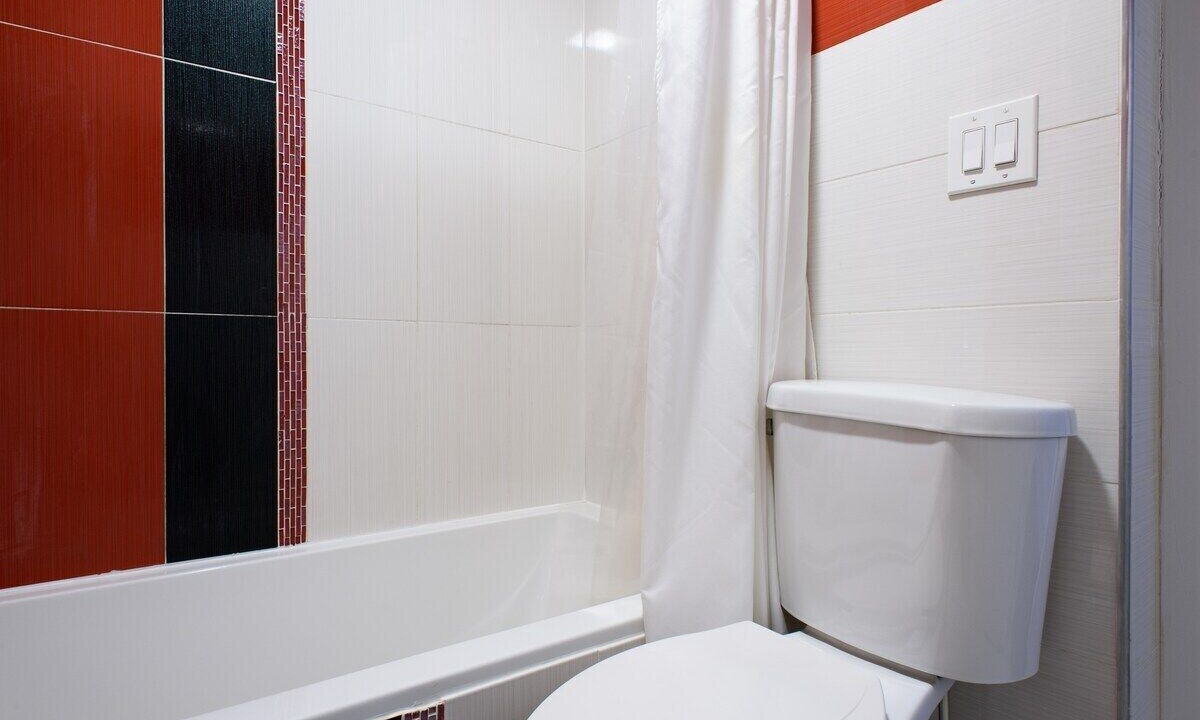 Photo of Bathroom in Peter Cooper Village