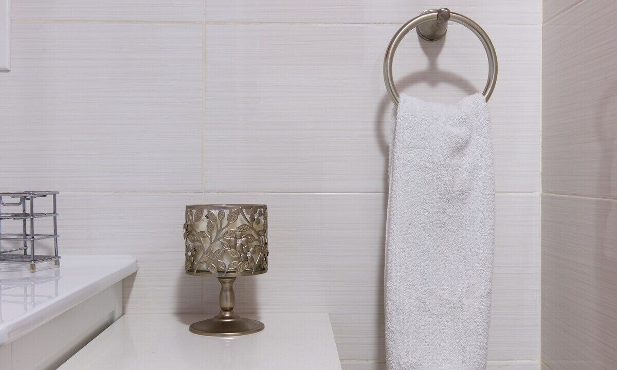 Photo of Bathroom in Peter Cooper Village
