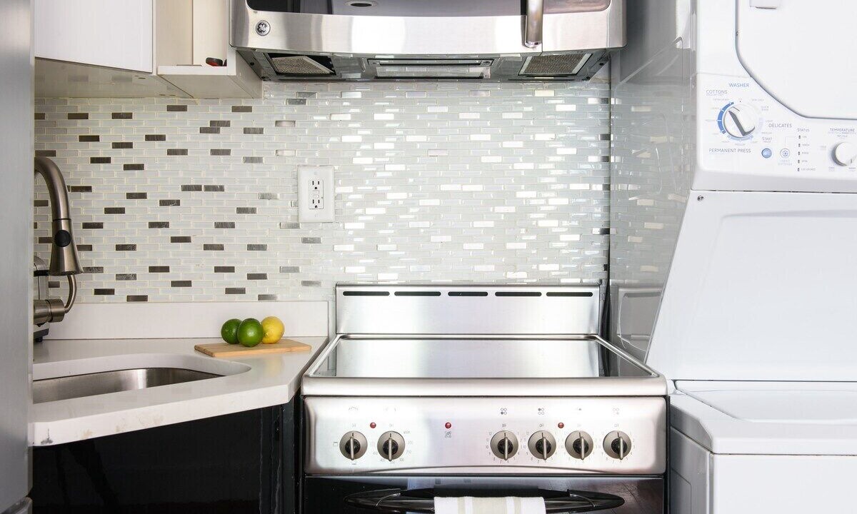 Photo of Kitchen in Peter Cooper Village
