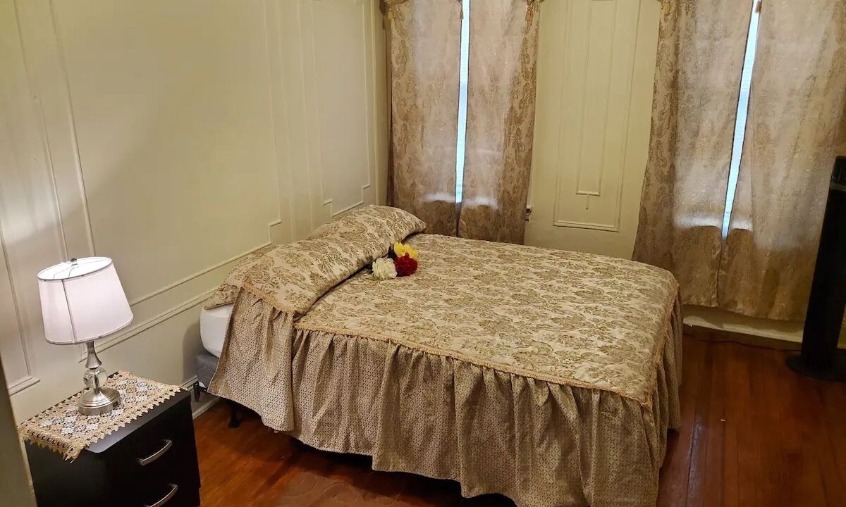 Photo of Bedroom in Canarsie