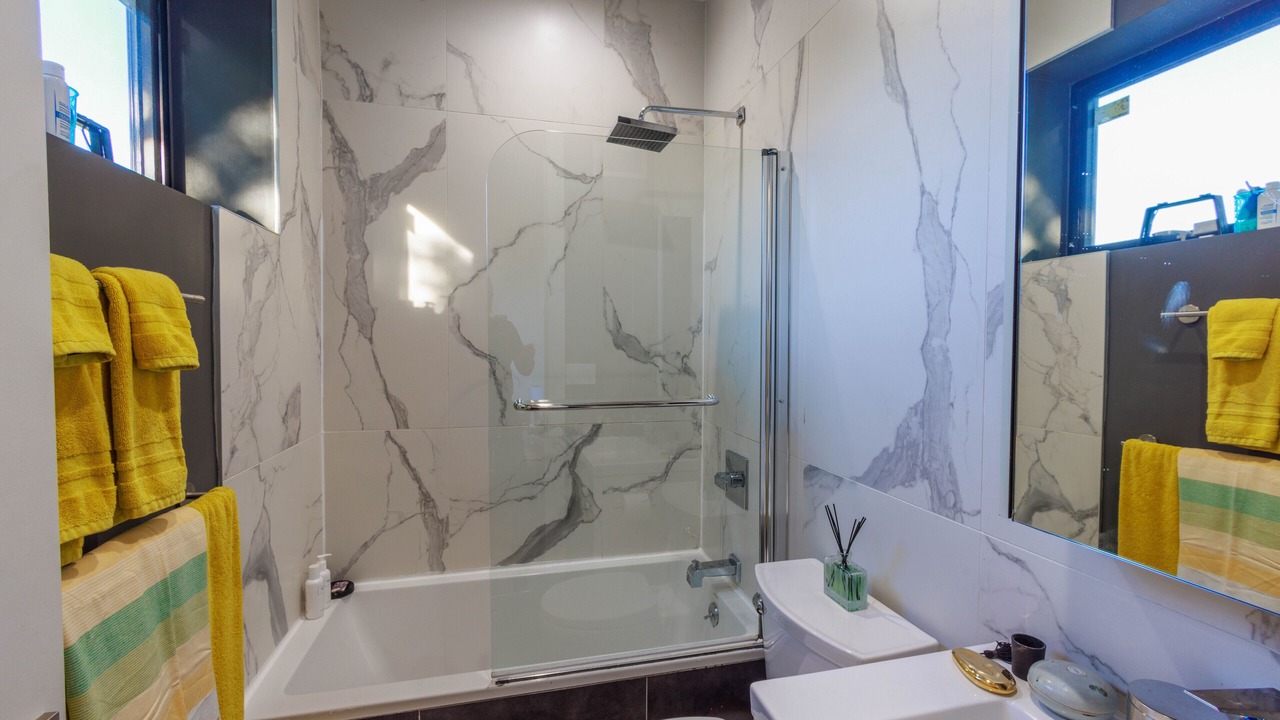 Photo of Bathroom in Bushwick