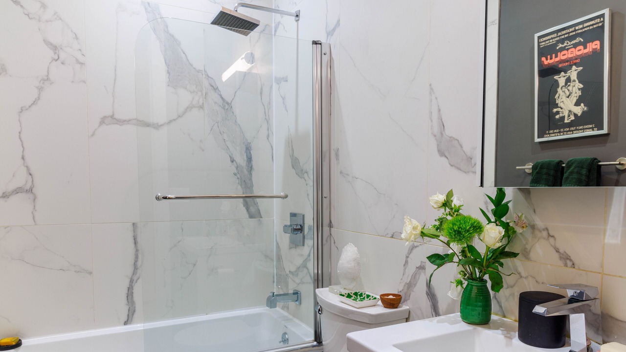 Photo of Bathroom in Bushwick