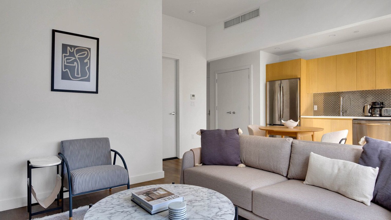 Photo of Livingroom in Manhattan Valley